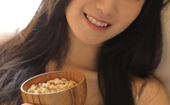 顶流RAPPER女公开裸露下身